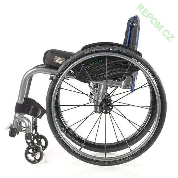 Invalidní vozík QUICKIE XENON2 LITE aktivní, skládací