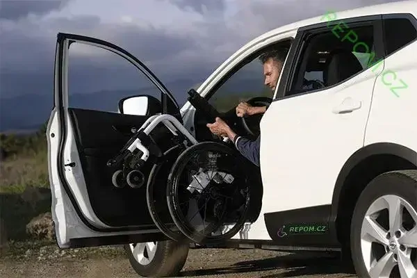 Invalidní vozík QUICKIE XENON2 LITE aktivní, skládací