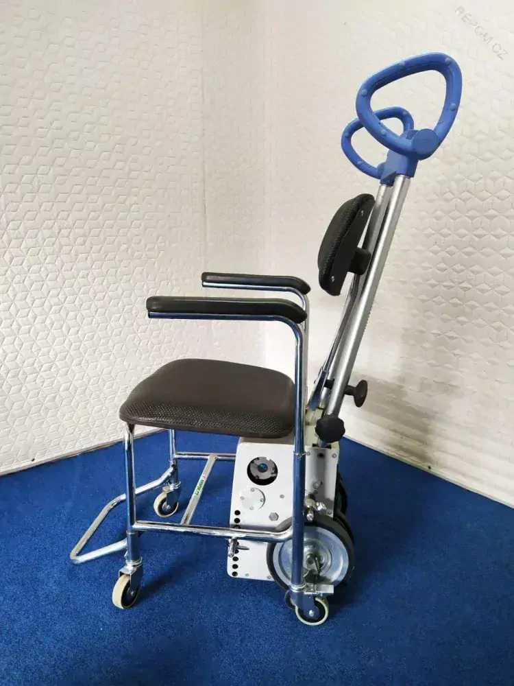 PŮJČENÍ Schodolez se sedačkou