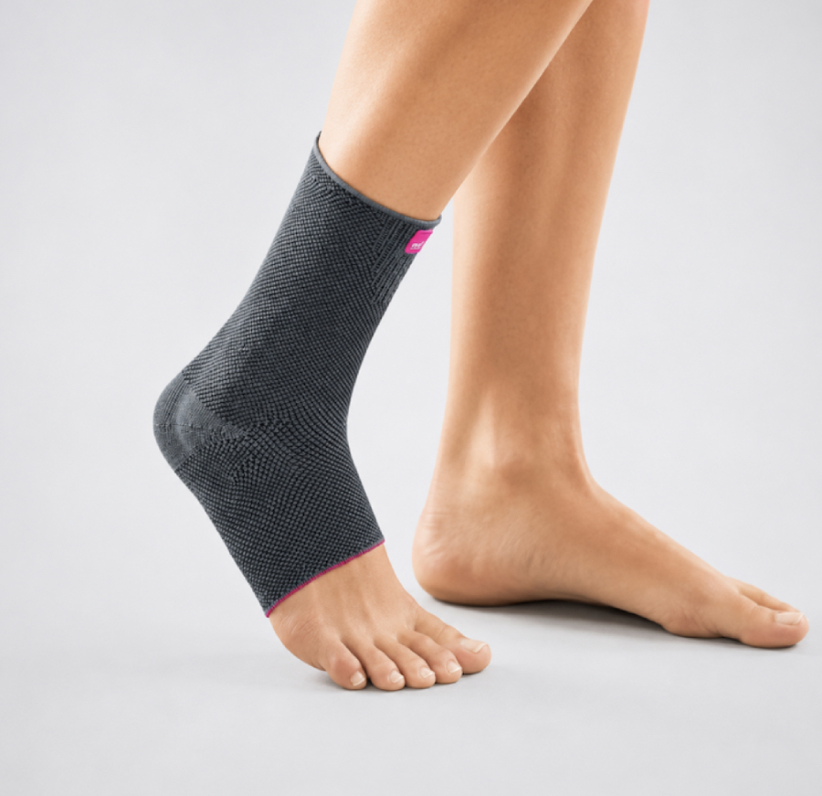 Elastická bandáž kotníku LEVAMED