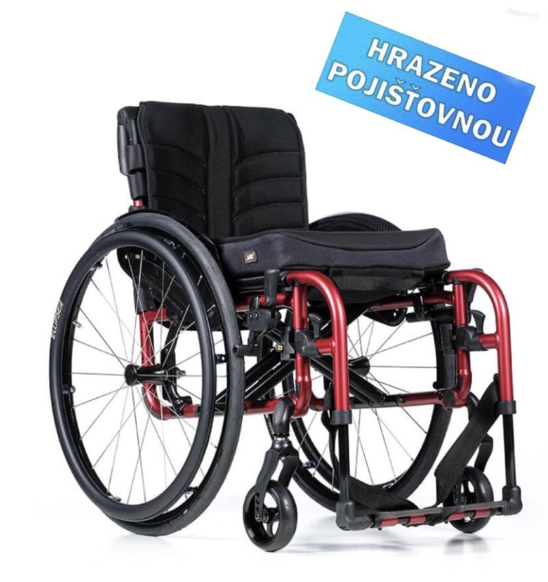 Ultralehký aktivní invalidní vozík QUICKIE QS5 X s technologií FreeFold, skládací