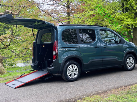 Bezbariérové auto Peugeot Rifter Inspire™