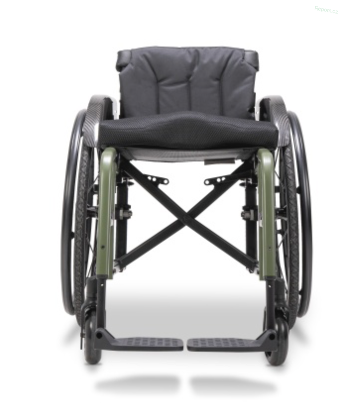 Invalidní vozík odlehčený MEYRA FEMTO R 1.180 - aktivní, neskládací