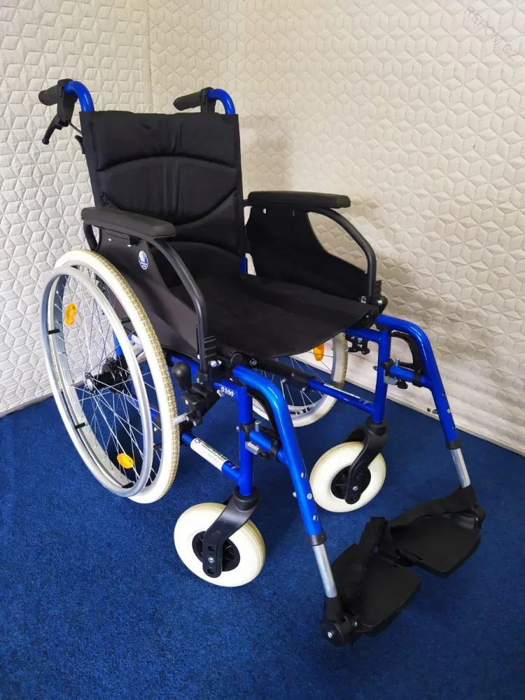 REPAS: Invalidní vozík odlehčený skládací