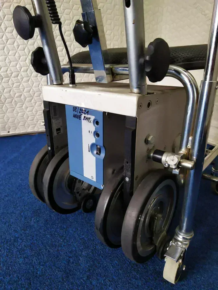 REPAS: Schodolez Scalamobil Alber S25