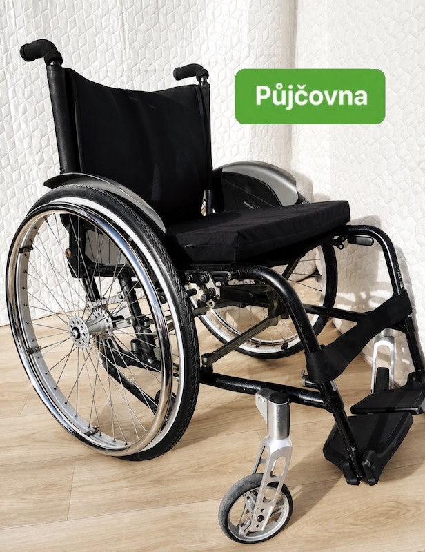PŮJČENÍ aktivní invalidní vozík