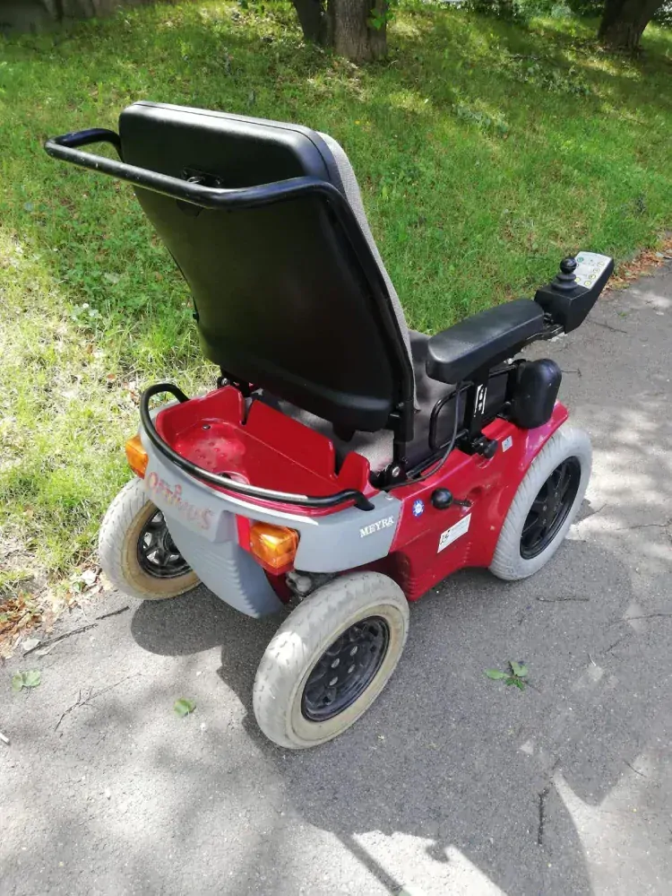 REPAS: Terénní elektrický vozík MEYRA OPTIMUS 1