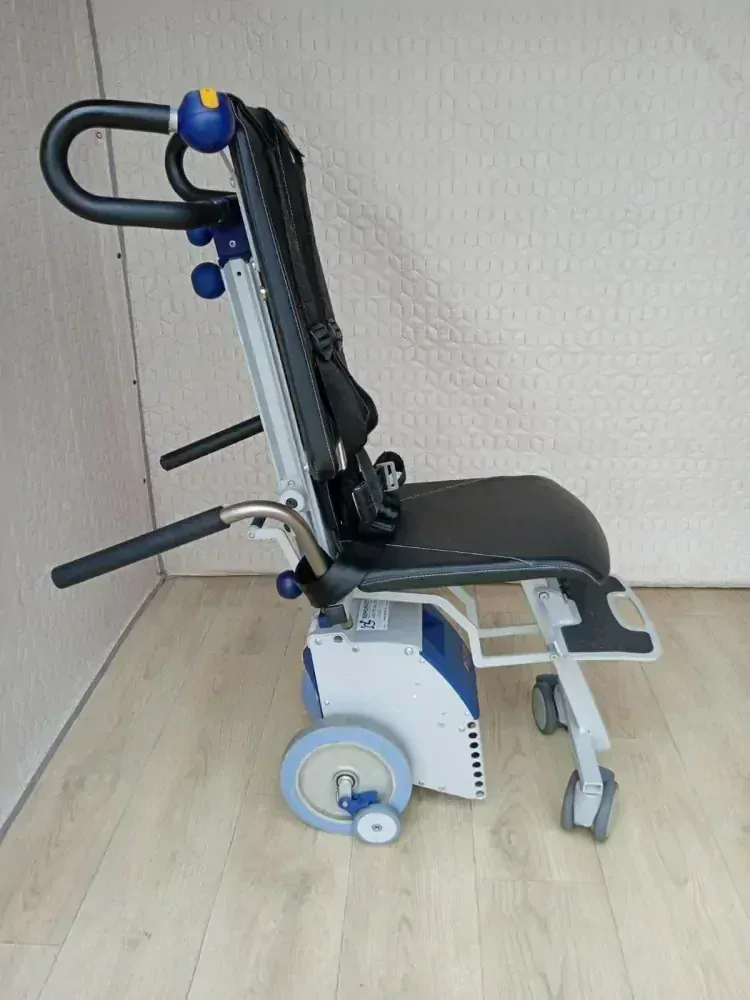 REPAS: Schodolez AAT Alber S-Max D1353 s integrovanou sedačkou