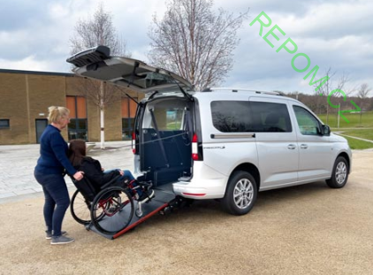 Bezbariérové auto Ford Connect Freedom™
