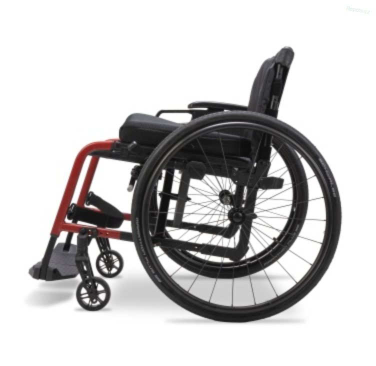 Invalidní vozík odlehčený MEYRA FEMTO X 1.185 aktivní, skládací 
