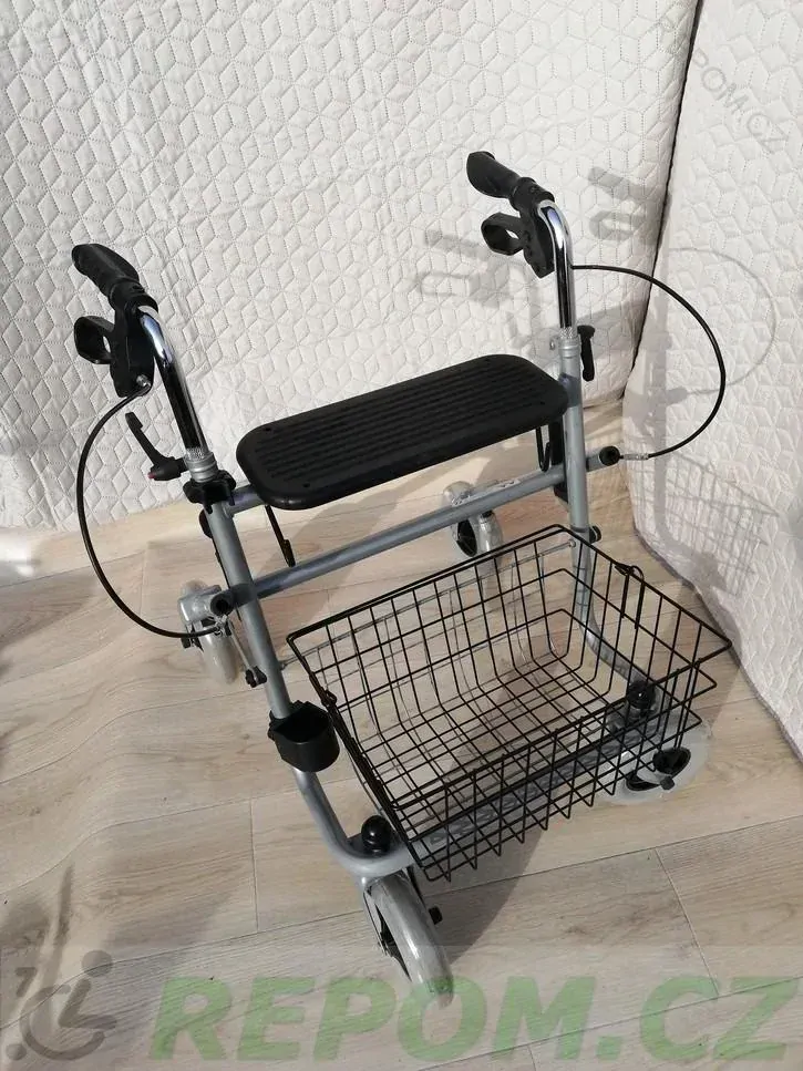 REPAS: Chodítko čtyřkolové standardní