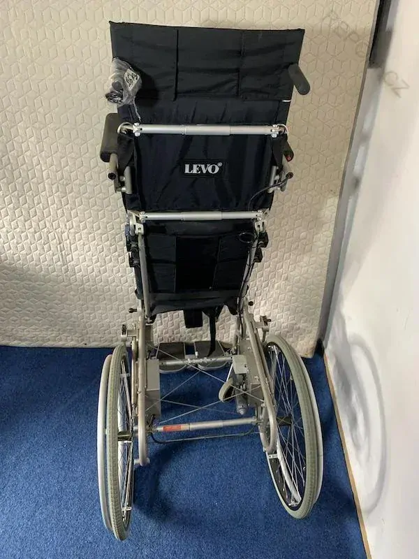 REPAS: Stavěcí invalidní vozík LEVO