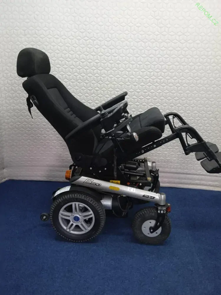 PŮJČENÍ Terénní elektrický vozík OTTO BOCK sedačka RECARO