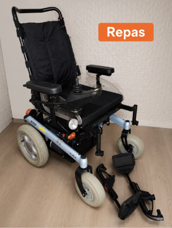 REPAS: Odpružený elektrický vozík s anatomickým sezením 