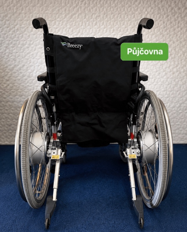PŮJČENÍ Skládací elektrický invalidní vozík ALBER E-FIX