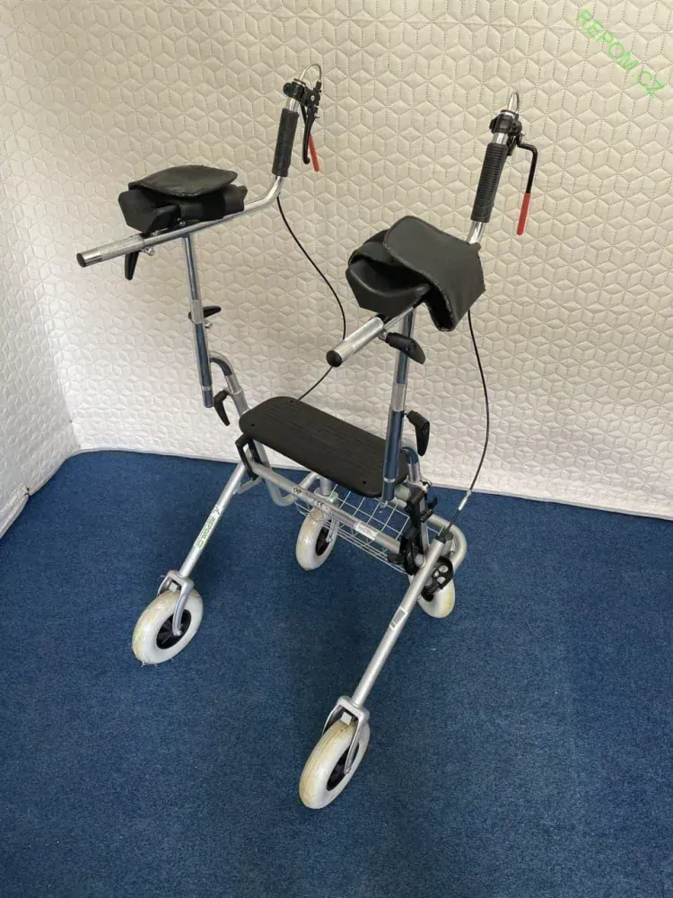 REPAS: Chodítko čtyřkolové s předloketní oporou a brzdami