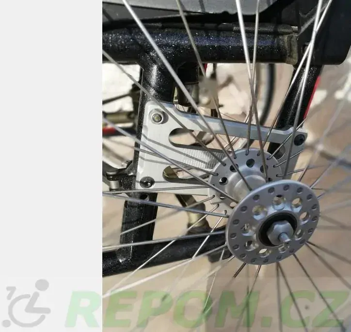 REPAS: Sportovní invalidní vozík PROACTIV