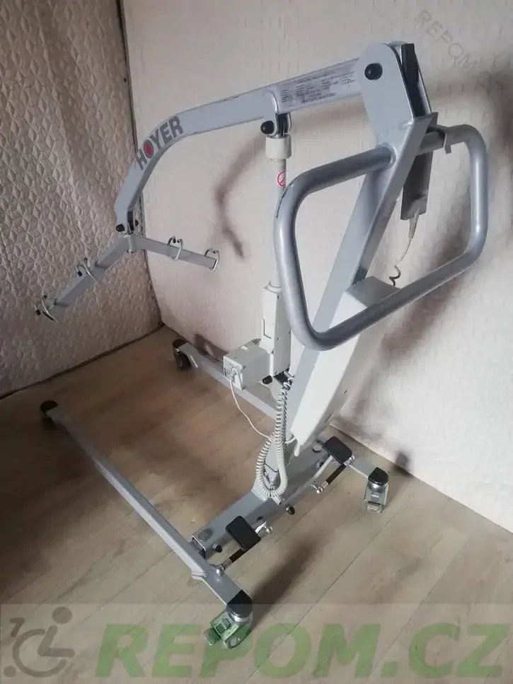 REPAS: Osobní zvedák