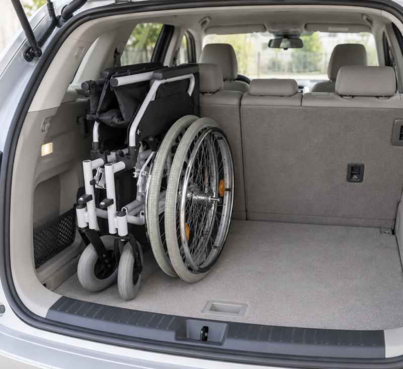 PŮJČENÍ mechanický invalidní vozík