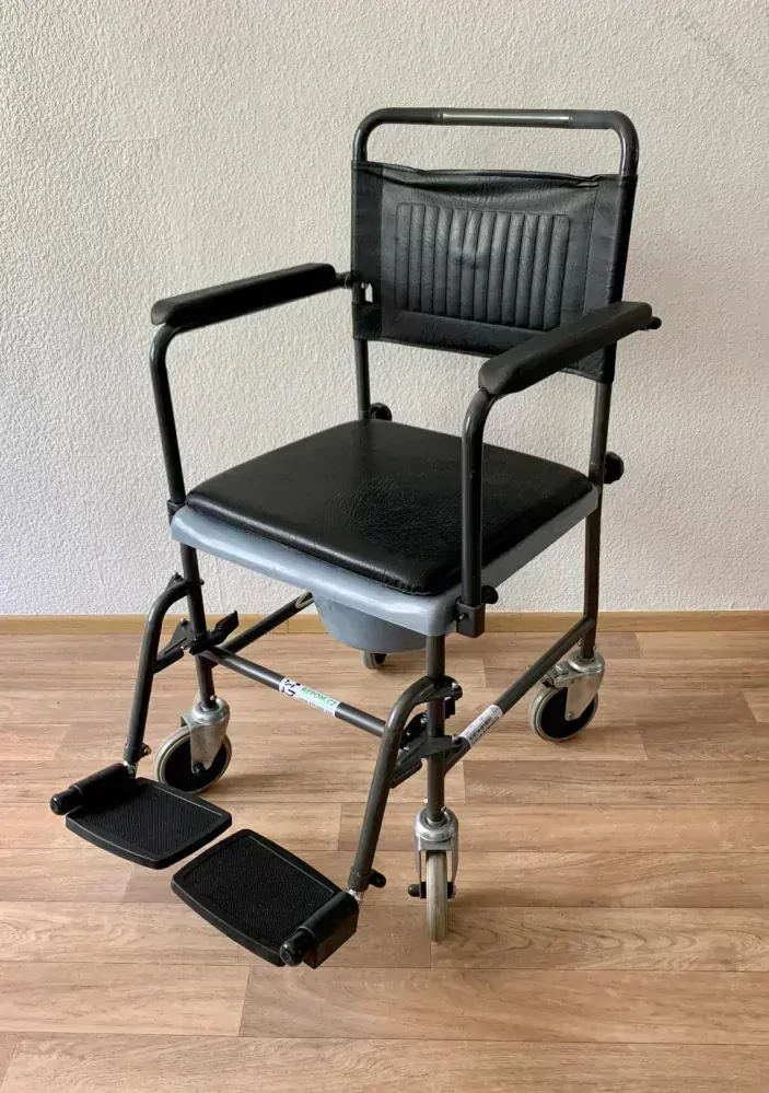 REPAS: Toaletní židle kovová standard