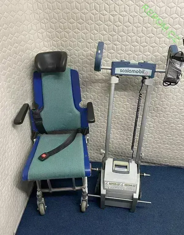 REPAS: Schodolez Scalamobil IQ S30