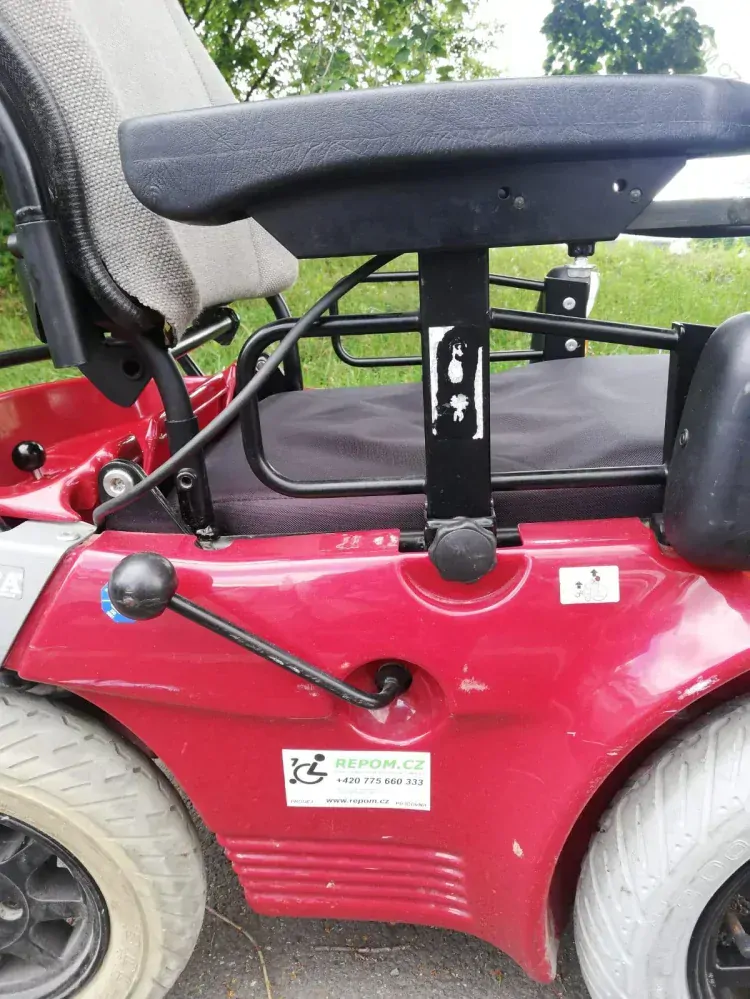 REPAS: Terénní elektrický vozík MEYRA OPTIMUS 1