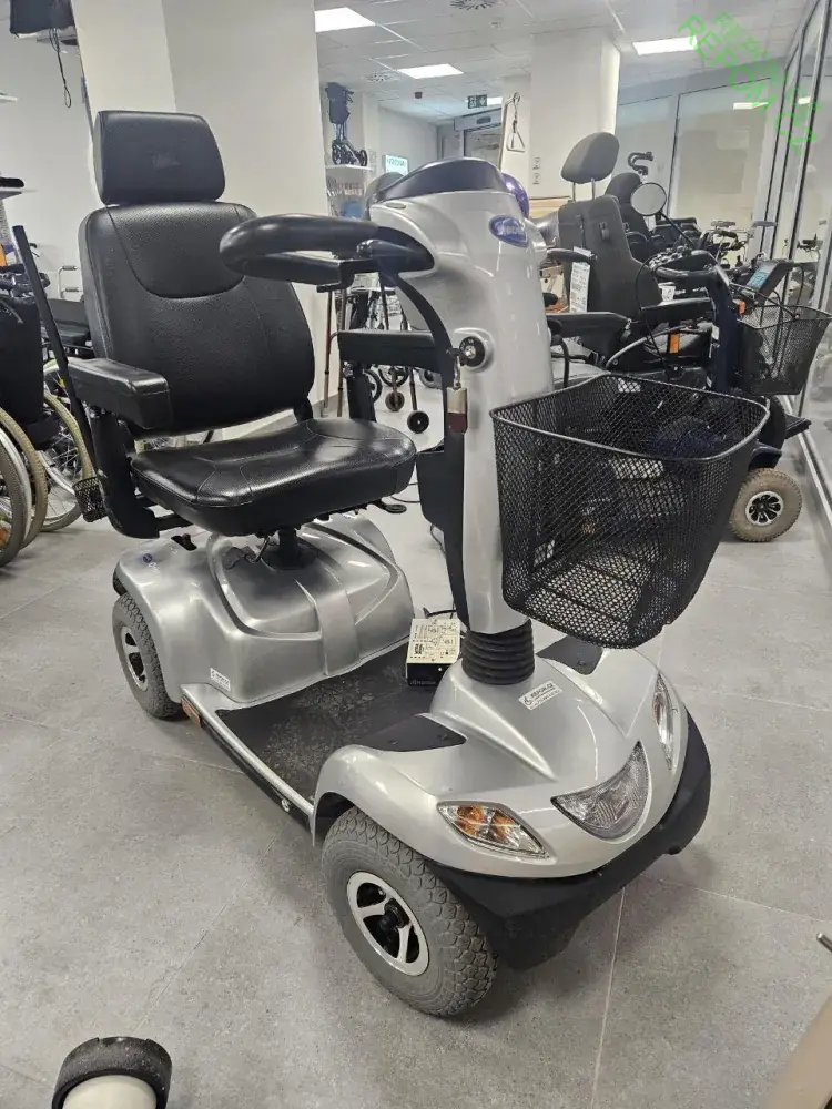 PŮJČENÍ Elektrický skútr standardní
