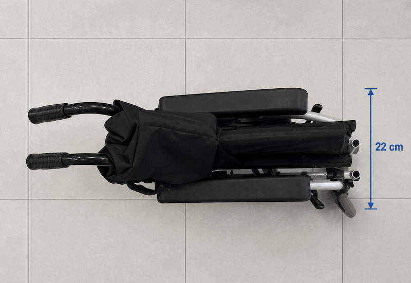 PŮJČENÍ mechanický invalidní vozík s brzdami pro doprovod