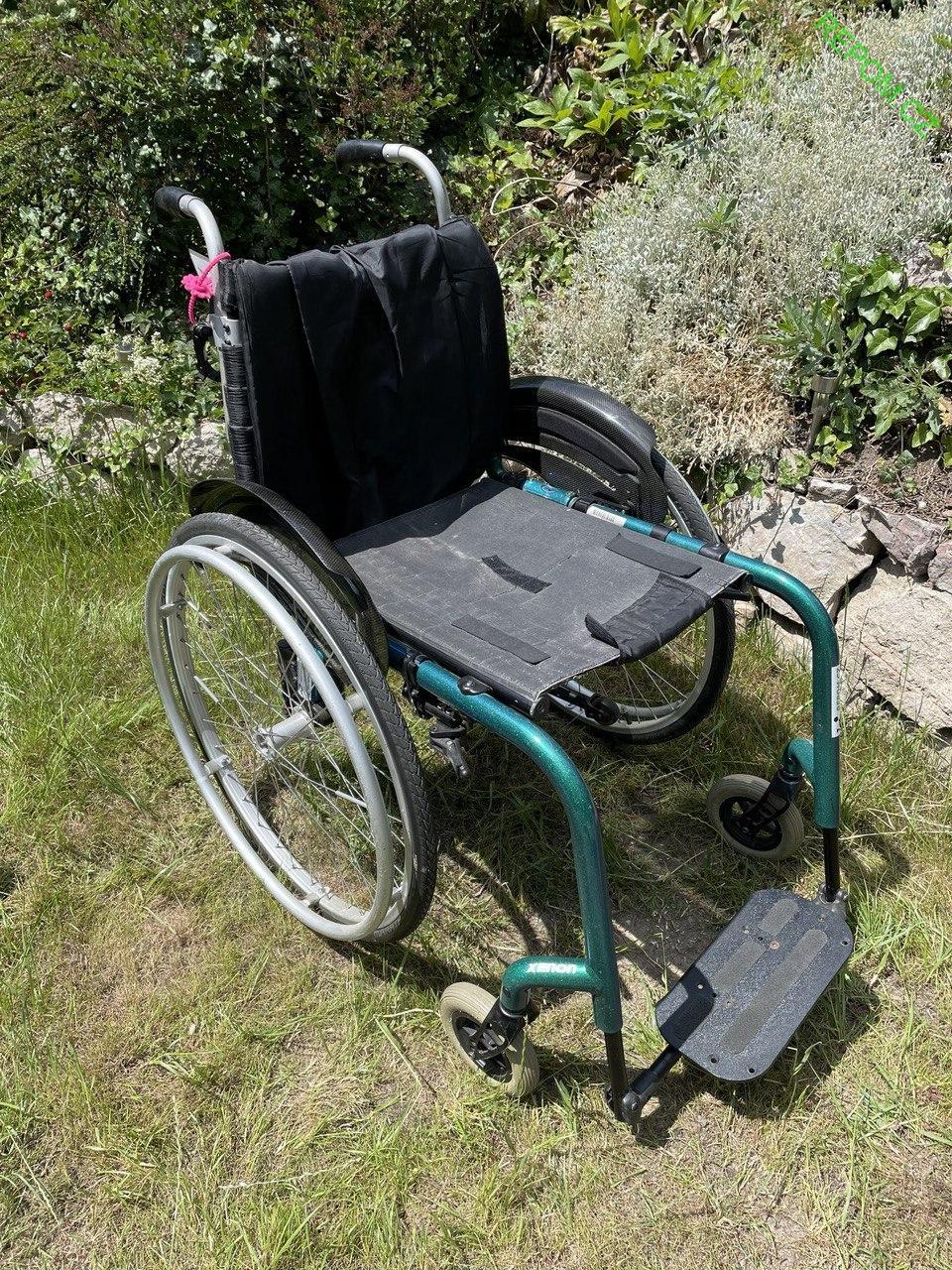 REPAS: Sportovní invalidní vozíky SOPUR