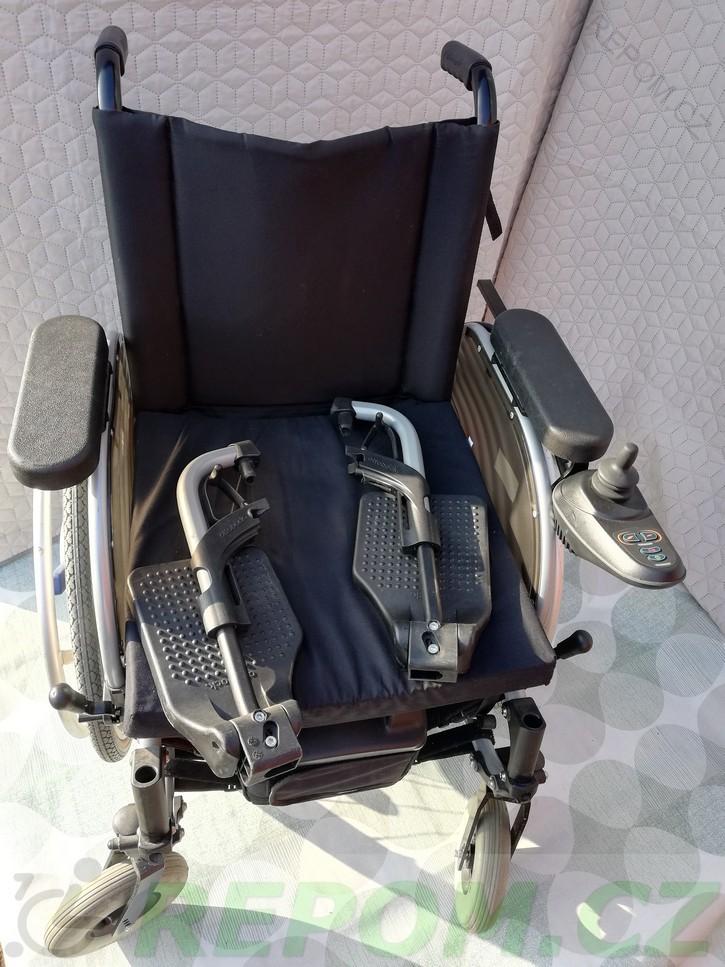 PŮJČENÍ elektrického invalidního vozíku skládacího