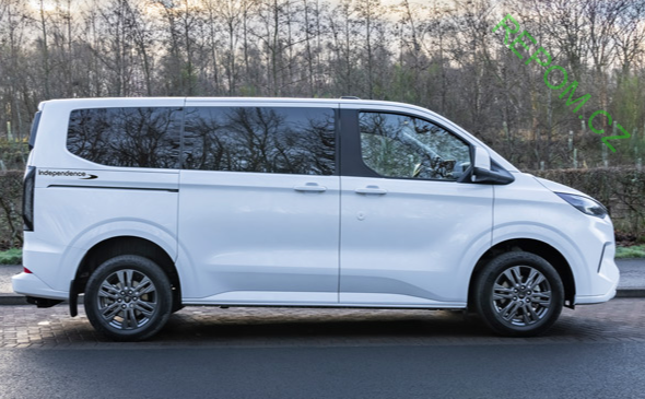 Bezbariérové auto Ford Tourneo Custom Independence™