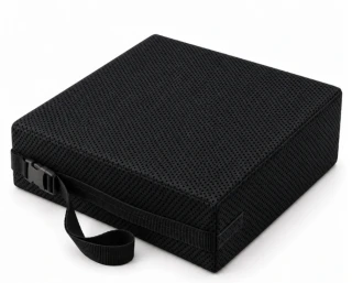 Zvyšovací podsedák s popruhem v černém 3D potahu 15 cm